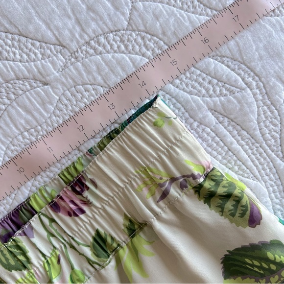 NWT - J. Crew Collection - Pull-on Crop Pant in Ratti Leafy Floral - Picture 13 of 14